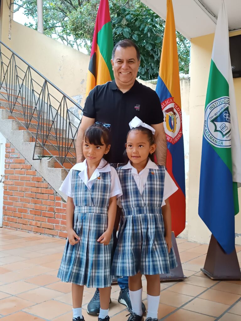 POSESION GOBIERNO ESCOLAR 11 768x1024 1